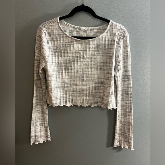 Tops - Long sleeve crewneck